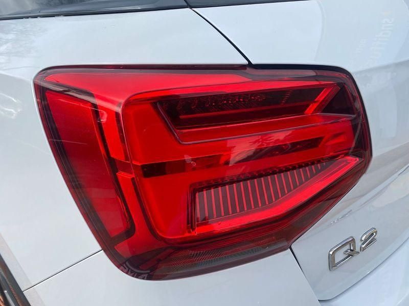 Occasion Audi Q2 Design 116 ch (85 kW) 2019 Blanc glacier métal SUV