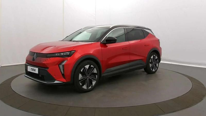 Rouge Occasion 2024 Renault Scenic E-Tech Techno SUV | 30 900 € - Image 1/4