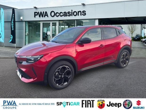 Rouge Nouvelle 2024 Alfa Romeo Junior Edizione Speciale | 37 900 € (Prix juste) - Image 1/4