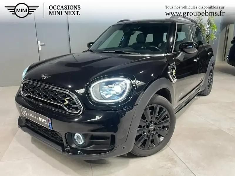 Noir Utilisé 2019 Mini Cooper Countryman SUV | 24 900 € (Prix juste) - Image 1/4