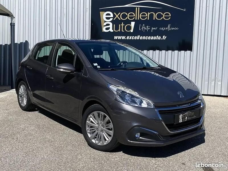 Gris Utilisé 2018 Peugeot 208 Allure Citadine | 8 990 € (Prix juste) - Image 1/4