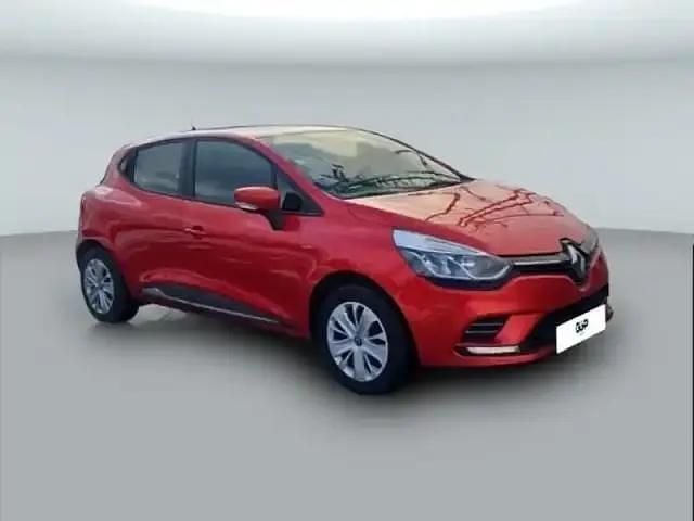 Occasion Renault Clio IV 2019 Rouge flamme Berline