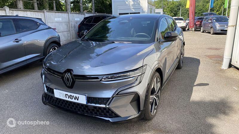 Biton Utilisé 2024 Renault Mégane Iconic SUV | 32 999 € (Prix juste) - Image 1/4