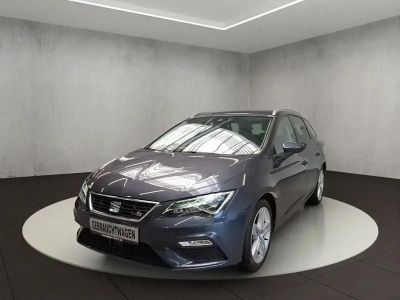 Gris Utilisé 2020 Seat Leon FR Break | 18 400 € (Super prix) - Image 1/4