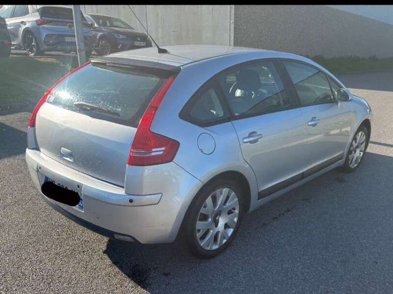 Image 3/4