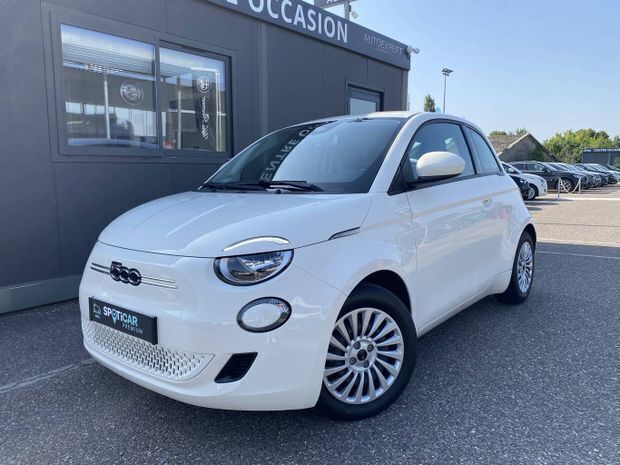 Blanc Utilisé 2022 Fiat 500e Action Citadine | 13 990 € (Prix juste) - Image 1/4