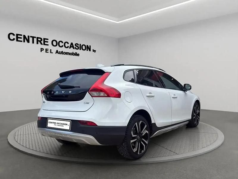 Occasion Volvo V40 CC 121 ch (88 kW) 2018 Blanc Break