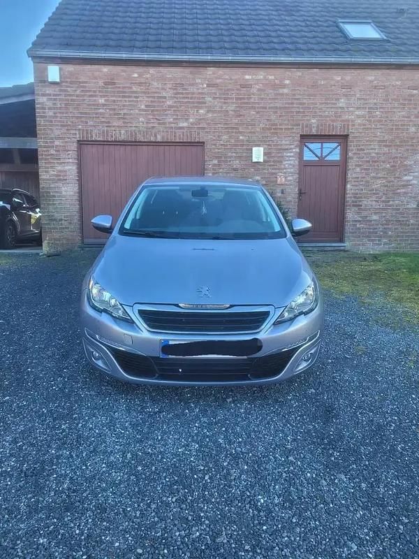 Occasion 2016 Peugeot 308 Allure Berline | 5 500 € (Super prix) - Image 1/4