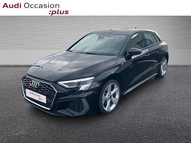 Noir mythe métallisé Occasion 2023 Audi A3 S-Line | 33 490 € (Prix assez cher) - Image 1/4