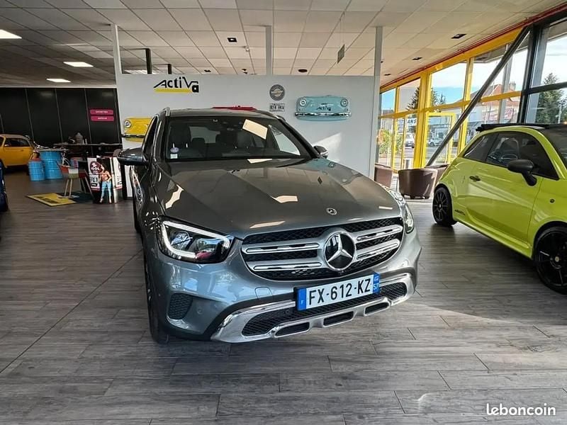 Utilisé 2021 Mercedes GLC300e Avantgarde SUV | 44 990 € (Super prix) - Image 1/4
