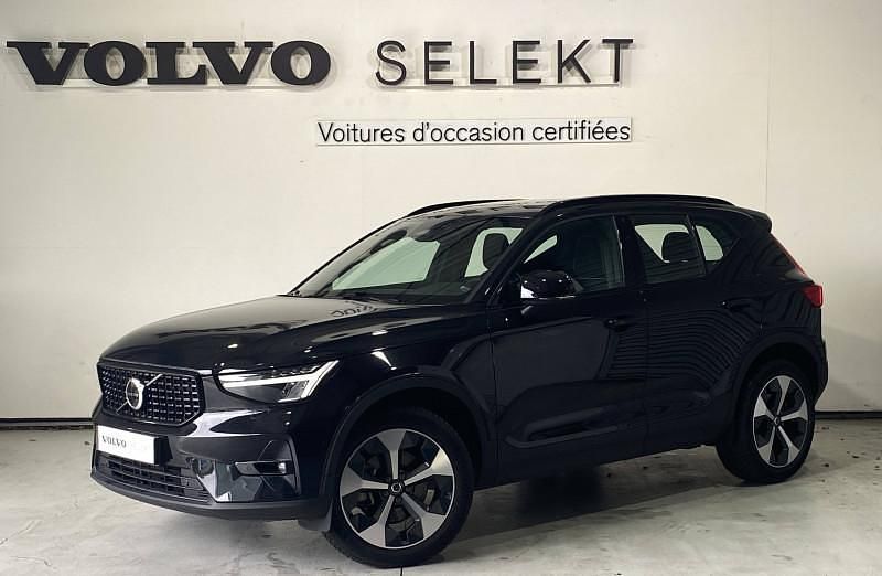Utilisé 2024 Volvo XC40 Ultimate SUV | 37 900 € (Prix assez cher) - Image 1/4