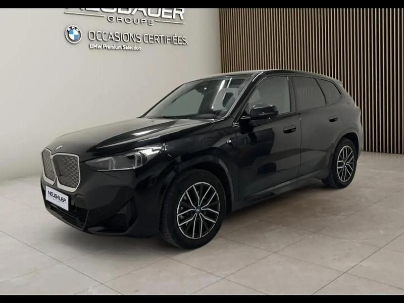 Noir Utilisé 2024 BMW iX1 M Sport SUV | 46 490 € (Prix assez cher) - Image 1/4