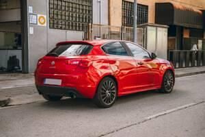 Occasion Alfa Romeo Giulietta Quadrifoglio Verde 240 ch (176 kW) 2015 Rouge Berline