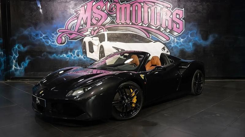Noir Utilisé 2017 Ferrari 488 Cabriolet | 259 900 € - Image 1/4
