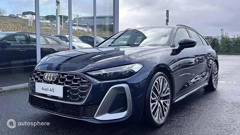 Bleu firmament métallisé Utilisé 2024 Audi A5 S-Line Coupé | 76 999 € - Image 1/4