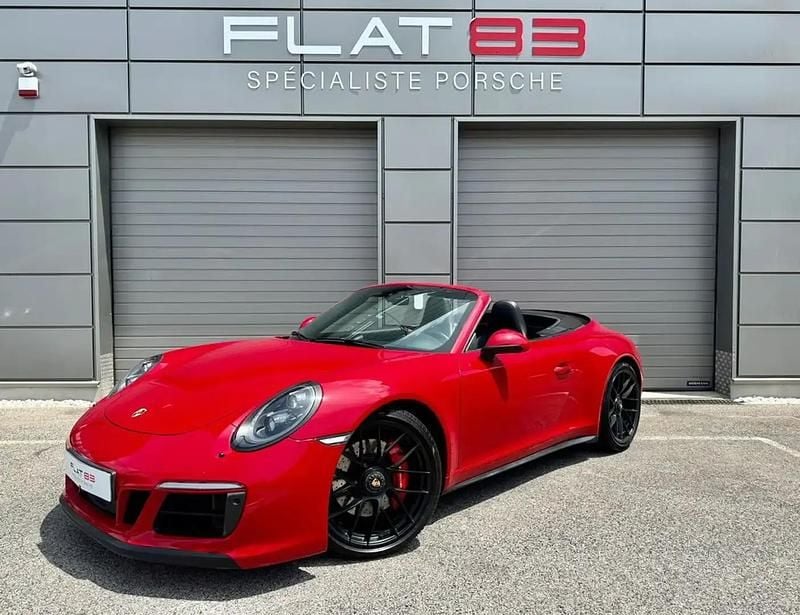 Rouge Occasion 2017 Porsche 911 Carrera 4 Cabriolet Cabriolet | 119 990 € - Image 1/4