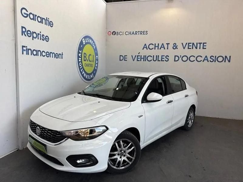 Blanc Occasion 2018 Fiat Tipo Pop Berline | 10 290 € (Bon prix) - Image 1/4