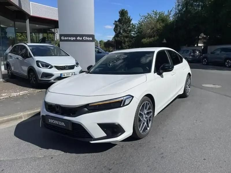 Blanc Utilisé 2025 Honda Civic Sport Berline | 39 990 € - Image 1/4