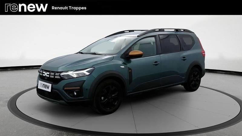 Vert Utilisé 2024 Dacia Jogger Coupé | 26 390 € - Image 1/3