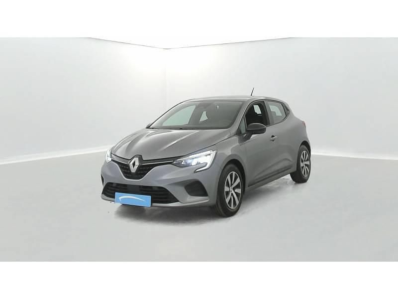 Gris Utilisé 2023 Renault Clio V Equilibre Citadine | 13 990 € (Bon prix) - Image 1/3