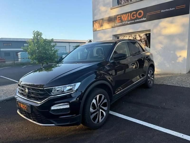 Noir Utilisé 2021 VW T-Roc Active SUV | 22 990 € (Prix juste) - Image 1/4