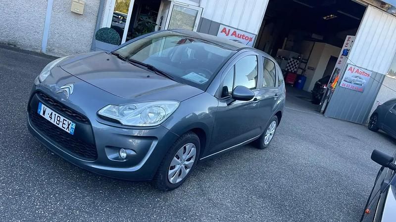 Gris Utilisé 2010 Citroën C3 Attraction Citadine | 5 890 € (Prix assez cher) - Image 1/4
