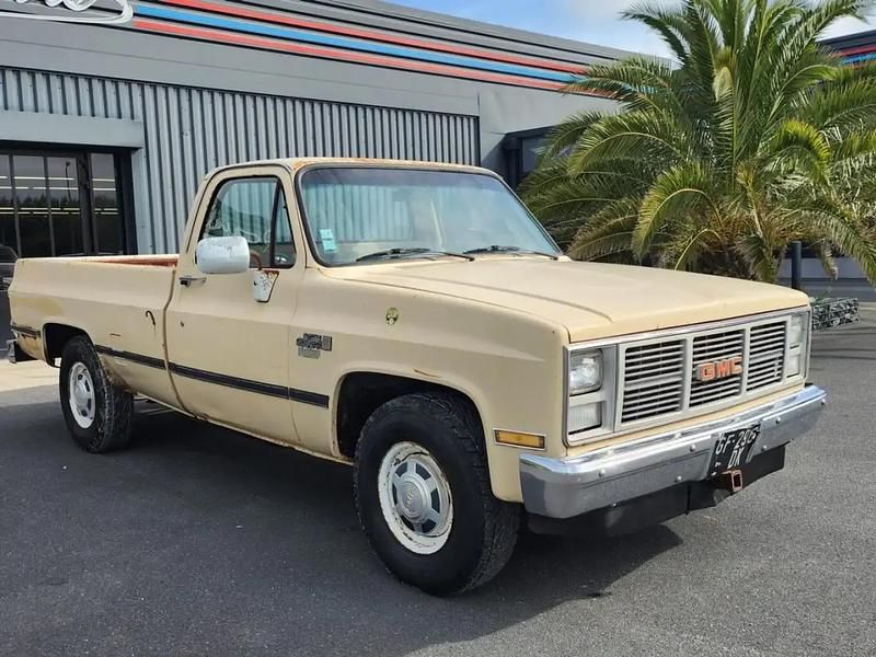 Beige Occasion 1985 GMC Sierra Pick-up | 15 750 € - Image 1/4