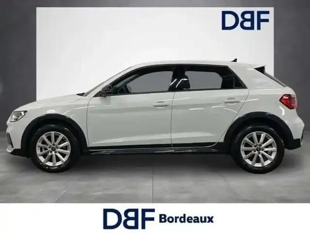 Occasion Audi A1 Design 95 ch (69 kW) 2022 Blanc glacier métallisé SUV