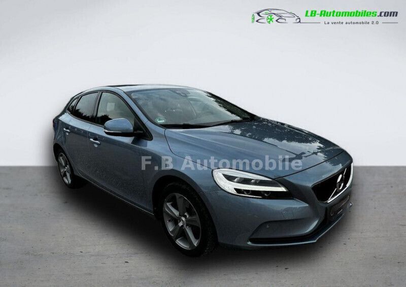 Utilisé 2018 Volvo V40 Break | 20 400 € (Prix juste) - Image 1/4