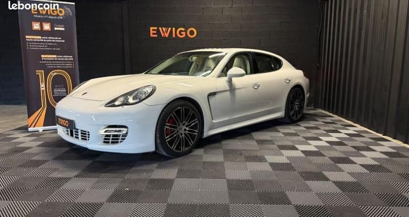 Occasion 2010 Porsche Panamera Turbo Chrono Berline | 37 990 € - Image 1/4