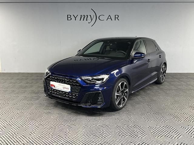 Bleu navarre métallisé noir mythe métallisé Utilisé 2025 Audi A1 Sportback S-Line Citadine | 31 789 € - Image 1/4
