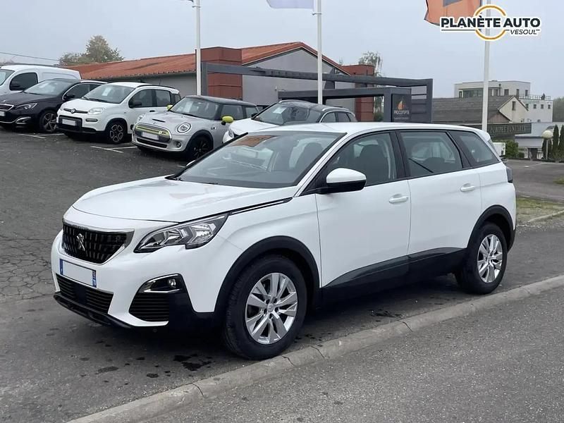 Blanc Utilisé 2020 Peugeot 5008 Allure Monospace | 16 990 € (Prix juste) - Image 1/4