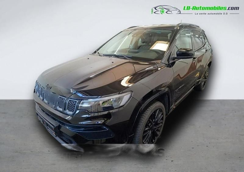 Utilisé 2024 Jeep Compass SUV | 29 200 € (Prix juste) - Image 1/3