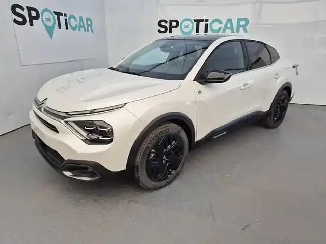 Blanc Nouvelle 2025 Citroën e-C4 Berline | 28 990 € - Image 1/4