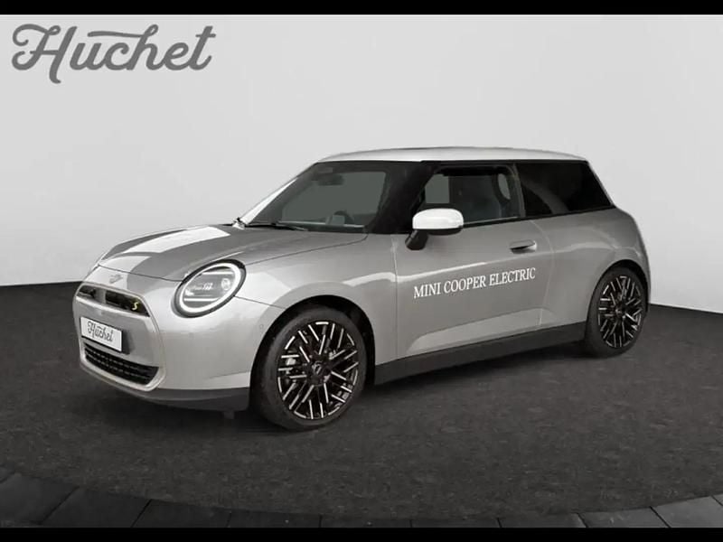 Argent Nouvelle 2025 Mini Cooper SE Favoured Citadine | 36 930 € - Image 1/4