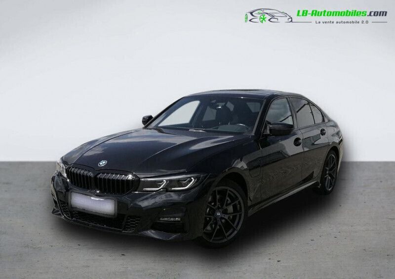 Utilisé 2022 BMW 330e Comfort Edition Berline | 39 400 € (Prix cher) - Image 1/4