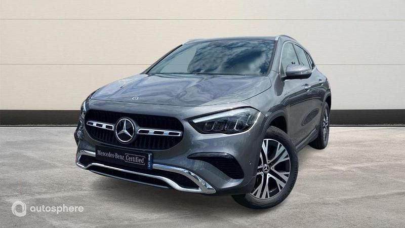 Gris Utilisé 2025 Mercedes GLA200 Business SUV | 47 990 € - Image 1/4