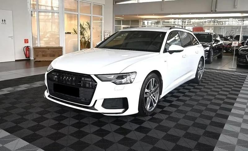 Blanc Occasion 2022 Audi A6 Black Edition Break | 40 990 € - Image 1/4