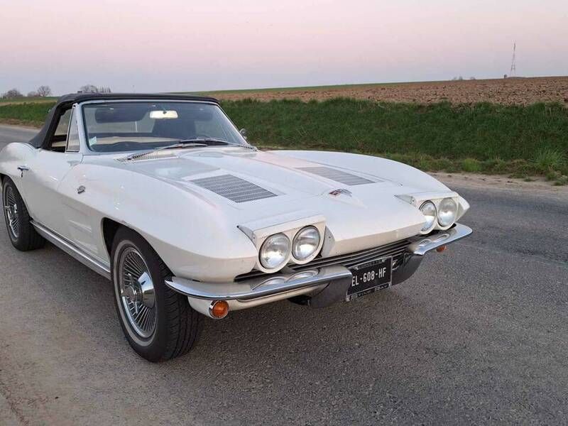 Blanc Utilisé 1963 Chevrolet Corvette Stingray Cabriolet | 38 940 € - Image 1/4