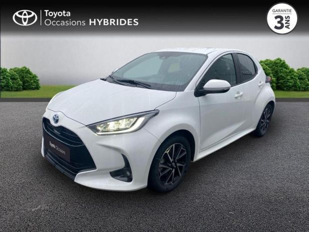 Blanc Utilisé 2022 Toyota Yaris Hybrid Design | 19 990 € (Super prix) - Image 1/4