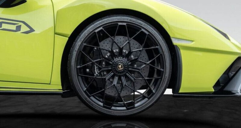 Utilisé 2022 Lamborghini Huracán Coupé | 419 000 € - Image 1/4