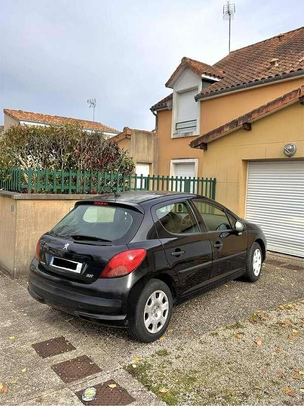 Occasion Peugeot 207 Style 68 ch (50 kW) 2008 Berline