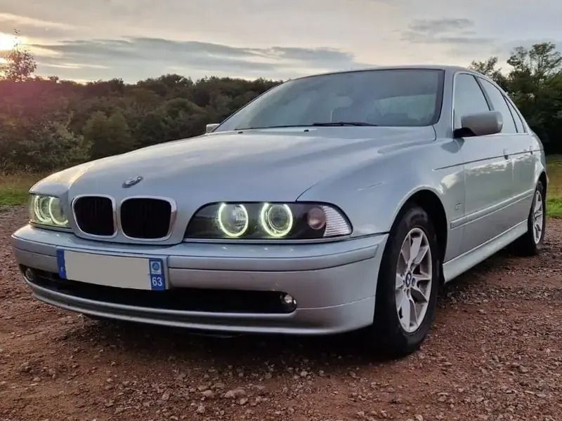 Bleu Utilisé 2001 BMW 525 Berline | 7 800 € - Image 1/4