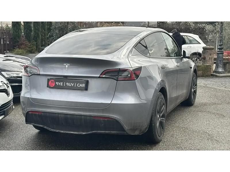 Occasion Tesla Model Y Standard Range 119 kW (163 ch) 2024 SUV