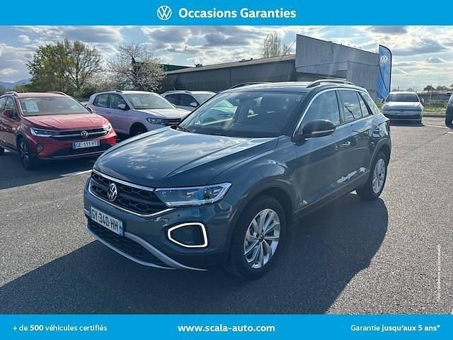 Utilisé 2024 VW T-Roc Edition SUV | 25 990 € (Prix juste) - Image 1/4