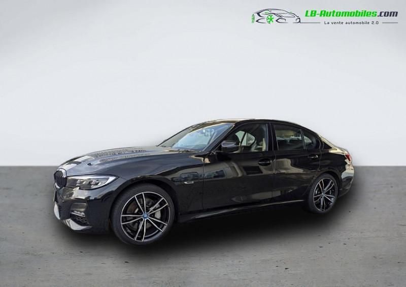 Utilisé 2022 BMW 330e Comfort Edition Berline | 39 500 € (Prix juste) - Image 1/4