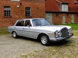 Occasion Mercedes 300 250 ch (183 kW) 1971 Argent Berline