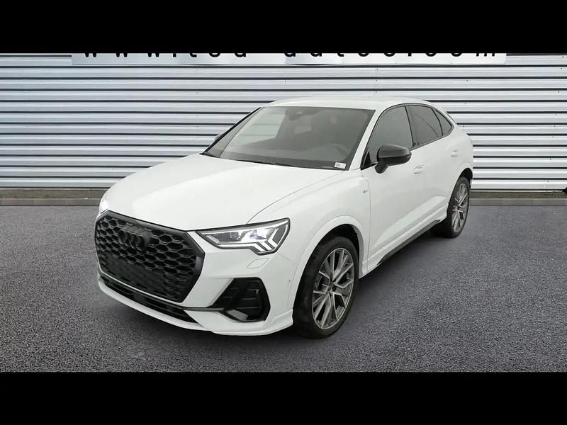 Blanc Nouvelle 2025 Audi Q3 S-line plus SUV | 51 980 € - Image 1/4