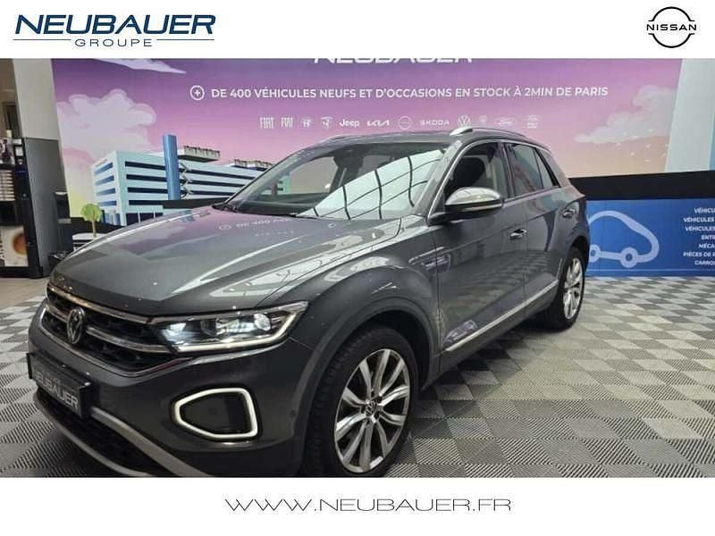 Gris indium métallisée Utilisé 2023 VW T-Roc Style SUV | 28 990 € (Prix juste) - Image 1/4