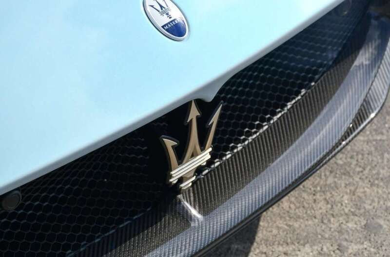 Image 3/4